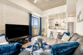 Modern Luxury High Rise 2 Bed Rooms Washer/Dryer